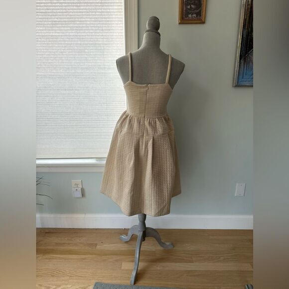 NWT Off-white cream Quilted Velvet Jumper Baby Doll Mini Dress size XS - Picture 3 of 9